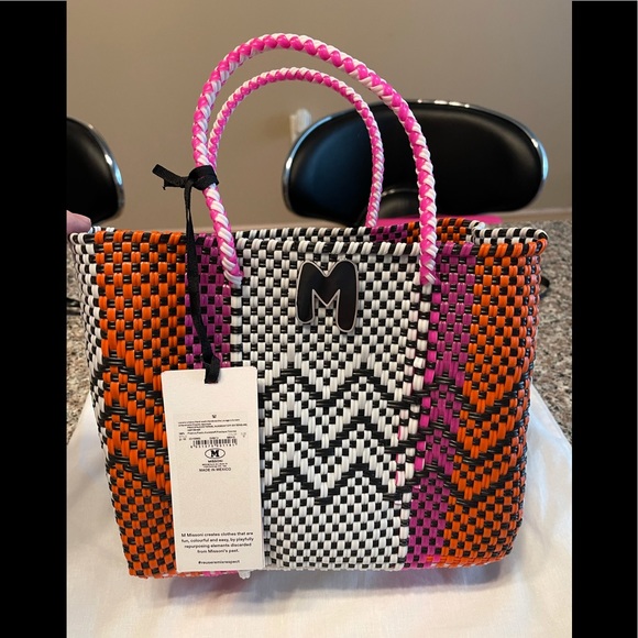 Missoni Handbags - MISSONI 🎁CHRISTMAS SALE 🎁 Tote Bag—woven-stripe bag—NWT